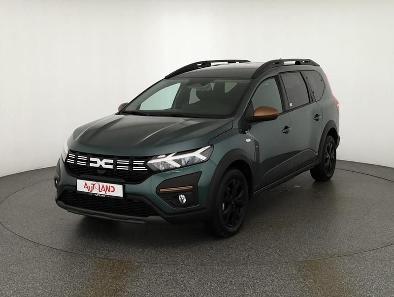 Grün Neu 2025 Dacia Jogger Extreme Van / Kleinbus | 22.890 € (Fairer Preis) - Bild 1/4