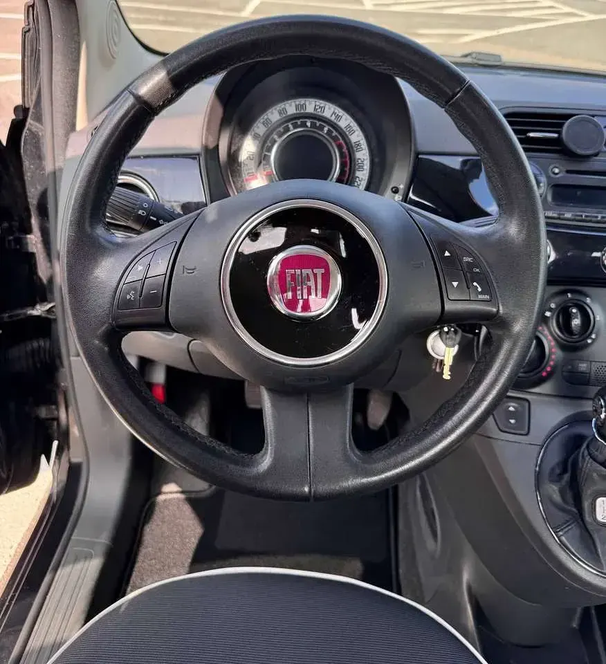 Gebraucht Fiat 500 Lounge 69 PS (50 kW) 2015 Schwarz Limousine