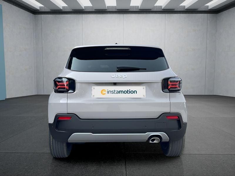 Nouvelle Jeep Avenger Summit 101 ch (74 kW) 2026 Gris SUV