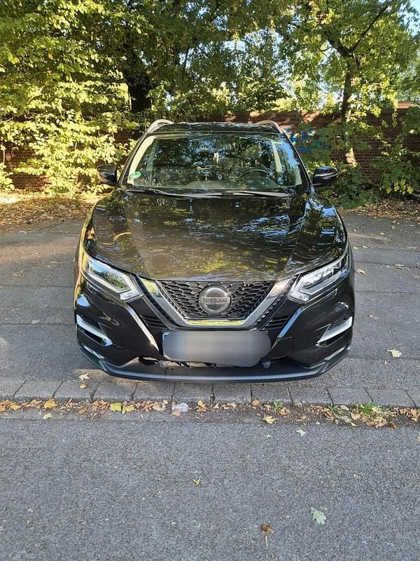 Schwarz Gebraucht 2019 Nissan Qashqai SUV | 13.500 € (Superpreis) - Bild 1/4