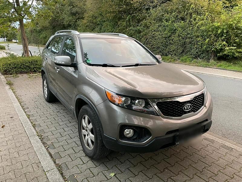 Grau Gebraucht 2013 Kia Sorento 2 SUV | 5.500 € (Superpreis) - Bild 1/4