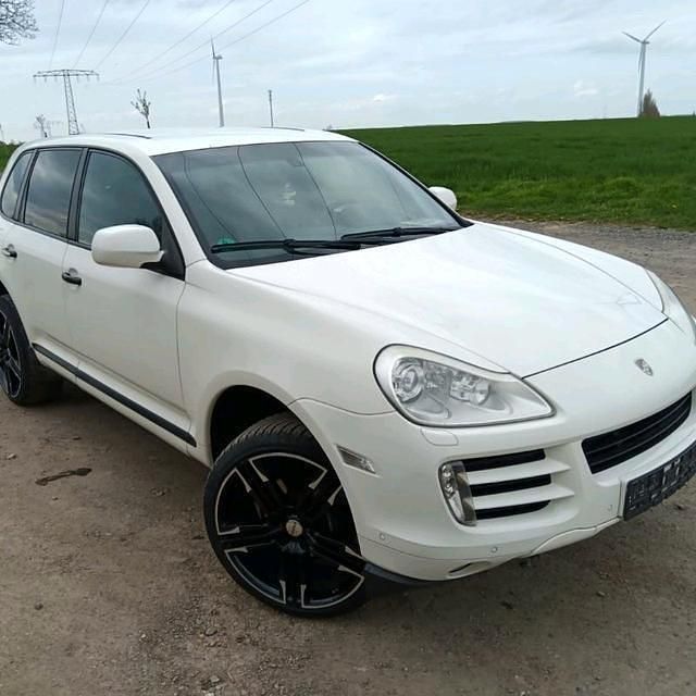Weiß Gebraucht 2009 Porsche Cayenne SUV | 9.888 € (Superpreis) - Bild 1/2