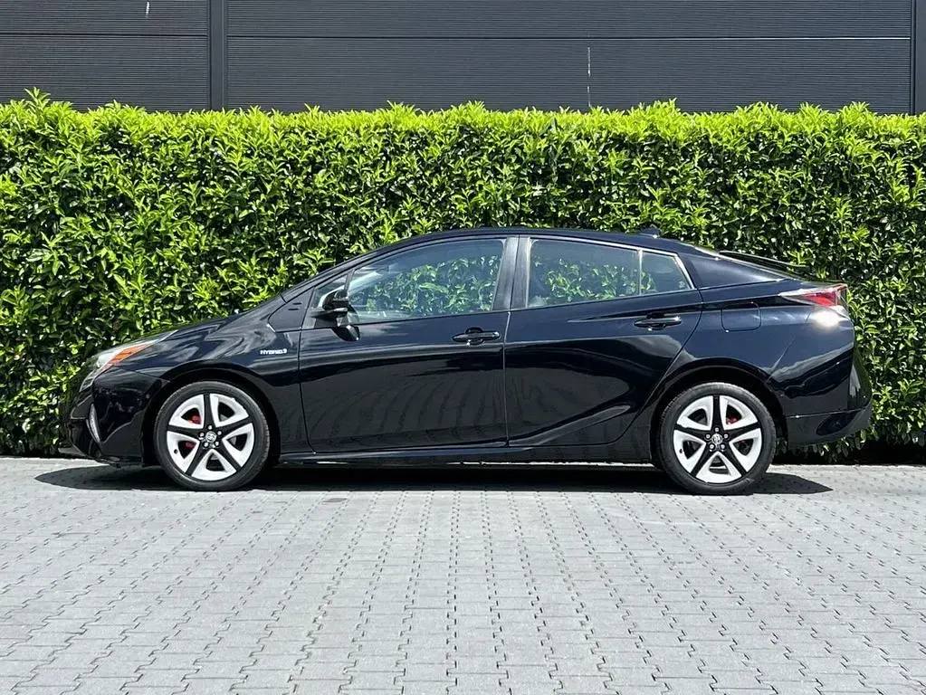 Gebraucht Toyota Prius 122 PS (89 kW) 2017 Schwarz Limousine