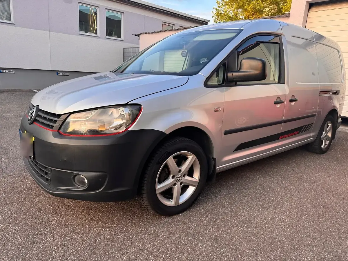 Gebraucht VW Caddy Maxi 105 PS (77 kW) 2011 Grau Van / Kleinbus