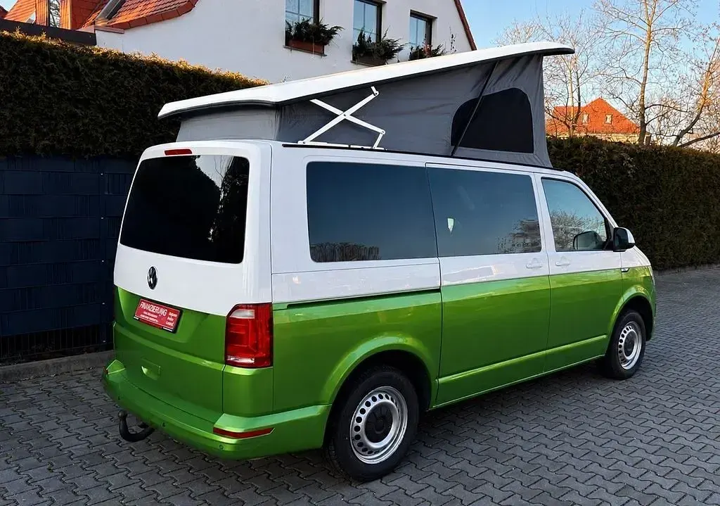 Gebraucht VW California Beach 150 PS (110 kW) 2019 Violett Van