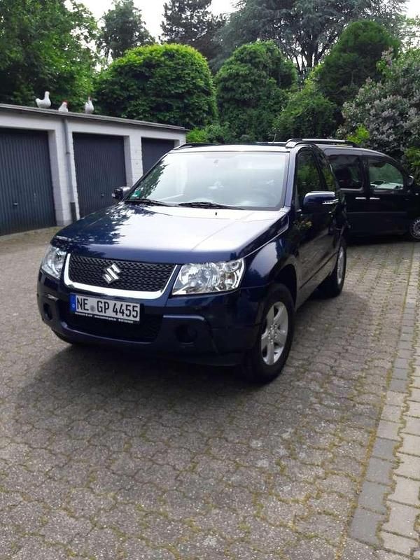 Gebraucht Suzuki Grand Vitara Comfort 166 PS (122 kW) 2010 Blau SUV