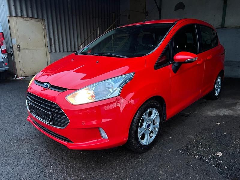 Gebraucht Ford B-MAX Trend+ 101 PS (74 kW) 2015 Rot Van / Kleinbus