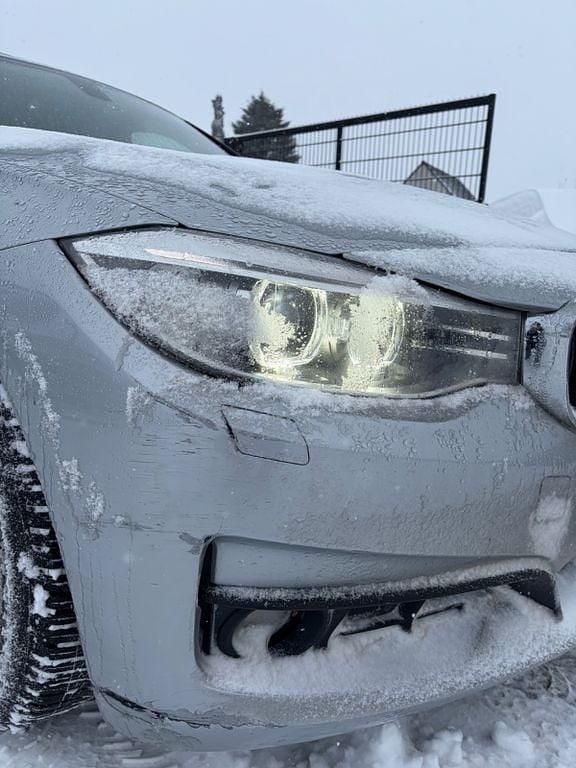 Gebraucht BMW 320 Gran Turismo Sport Line 190 PS (139 kW) 2016 Silber Limousine