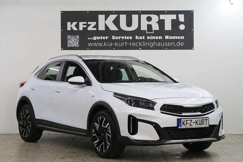 Weiss Neu 2025 Kia XCeed SUV | 22.990 € (Guter Preis) - Bild 1/4