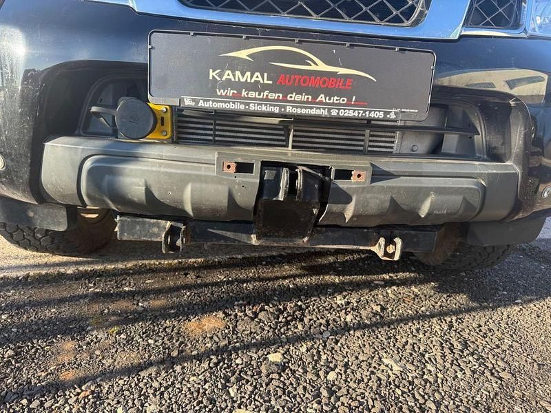 Gebraucht Nissan Navara 231 PS (169 kW) 2012 Schwarz Pickup