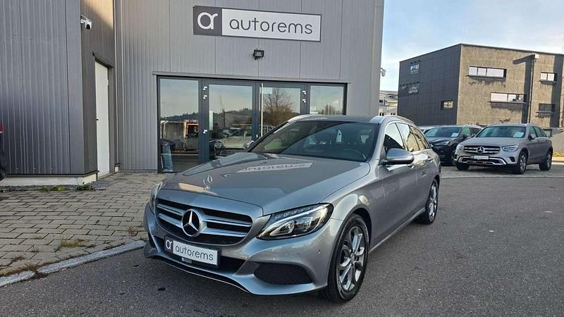 Silber Gebraucht 2014 Mercedes C250 Kombi | 18.999 € (Fairer Preis) - Bild 1/4