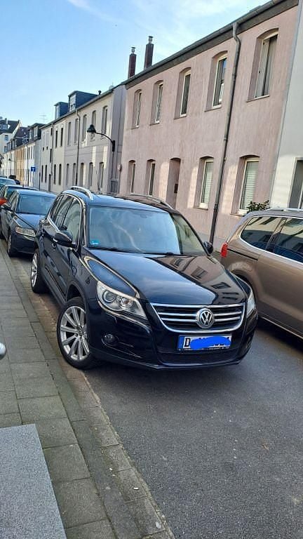 Gebraucht VW Tiguan 170 PS (125 kW) 2011 Schwarz SUV