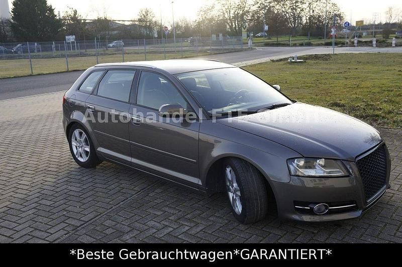 Brugt Audi A3 Attraction 125 HK (91 kW) 2012 Grå Hatchback