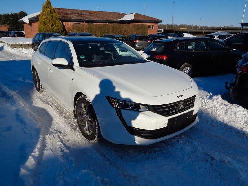 Gebraucht Peugeot 508 SW Allure 131 PS (96 kW) 2019 Weiß Kombi