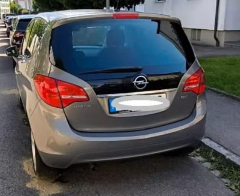 Gebraucht Opel Meriva 100 PS (73 kW) 2012 Van / Kleinbus