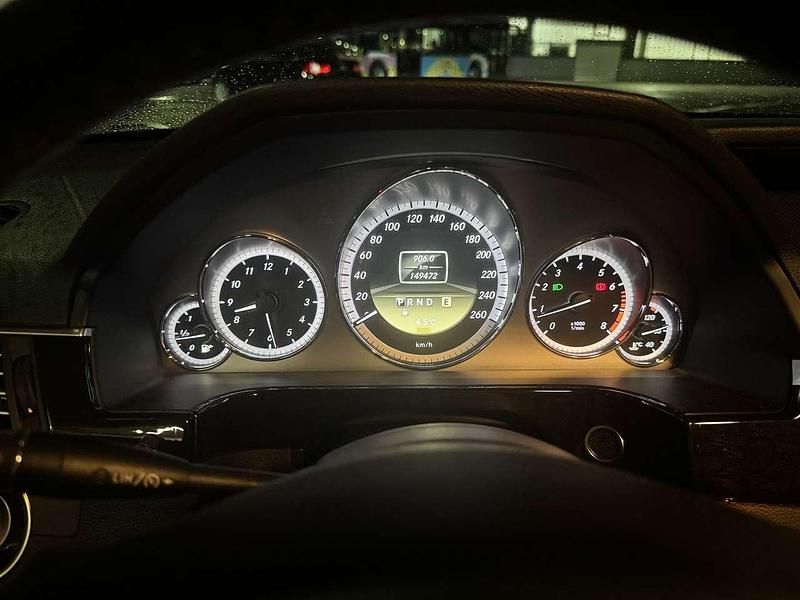 Gebraucht Mercedes E200 184 PS (135 kW) 2011 Schwarz Kombi