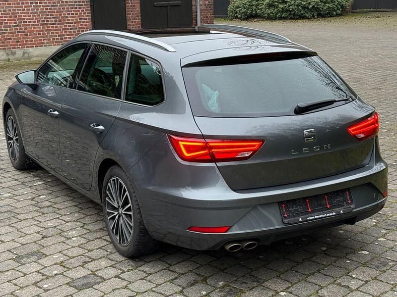 Gebraucht Seat Leon ST XCELLENCE 150 PS (110 kW) 2017 Grau Kombi