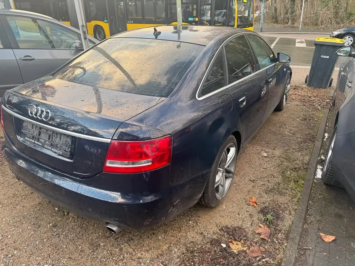 Gebraucht Audi A6 177 PS (130 kW) 2006 Blau Limousine