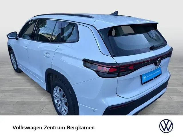 Gebraucht VW Tayron Life 150 PS (110 kW) 2025 Weiß SUV