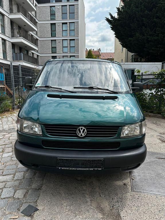Grün Gebraucht 2000 VW T4 Van | 9.900 € (Etwas zu teuer) - Bild 1/4