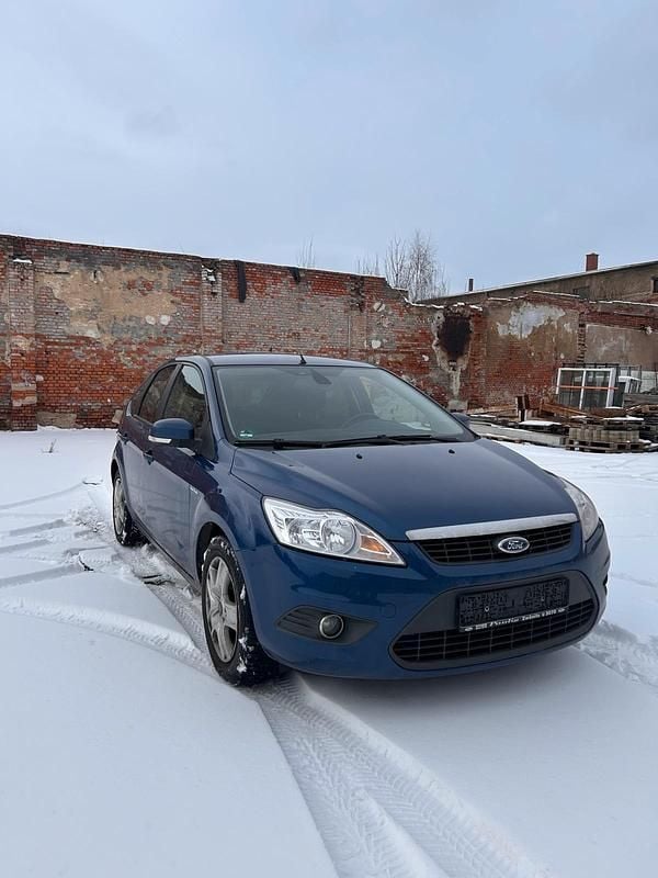 Gebraucht Ford Focus 105 PS (77 kW) 2009 Blau Limousine