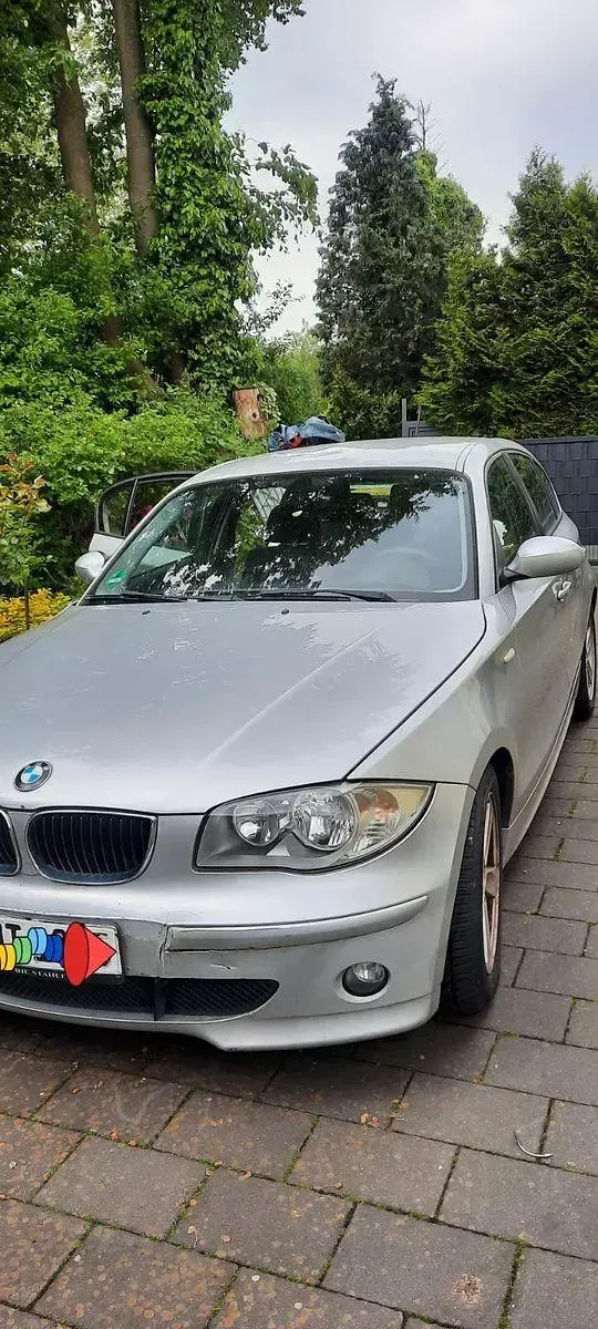 Gebraucht BMW 120 177 PS (130 kW) 2006 Silber Kleinwagen