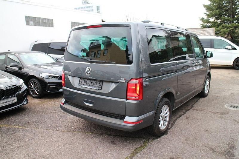 Gebraucht VW Multivan 150 PS (110 kW) 2016 Grau Van