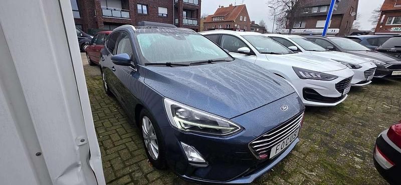Gebraucht Ford Focus Titanium 150 PS (110 kW) 2019 Blau Kombi