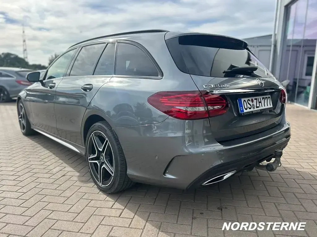 Gebraucht Mercedes E300 AMG line 194 PS (142 kW) 2020 Grau Limousine