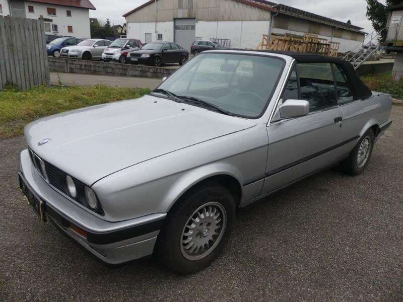 Silber Gebraucht 1991 BMW 325 Cabriolet Cabrio | 23.333 € - Bild 1/4