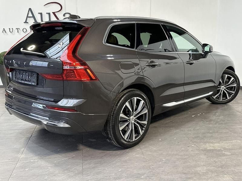 Gebraucht Volvo XC60 Plus 398 PS (292 kW) 2022 Platinum grey SUV