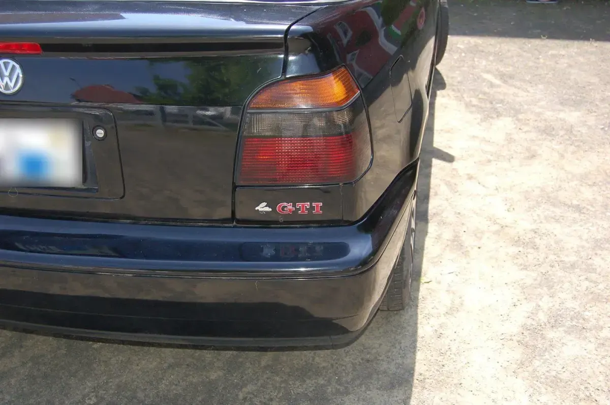 Gebraucht VW Golf Cabriolet GTI 115 PS (84 kW) 1994 Schwarz Cabrio