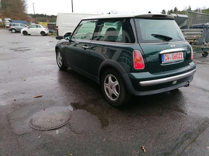Second-hand Mini Cooper 116 CP (85 kW) 2004 Verde Hatchback