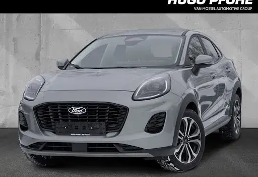 Używany Ford Puma Titanium 125 KM (91 kW) 2025 Srebrny SUV