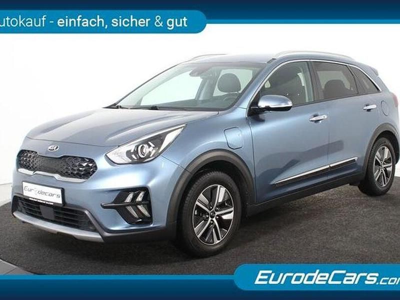 Gebraucht Kia Niro 141 PS (103 kW) 2020 Blau SUV