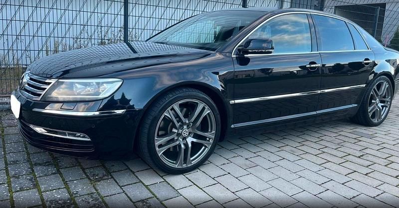Schwarz Gebraucht 2013 VW Phaeton Limousine | 11.000 € (Fairer Preis) - Bild 1/4