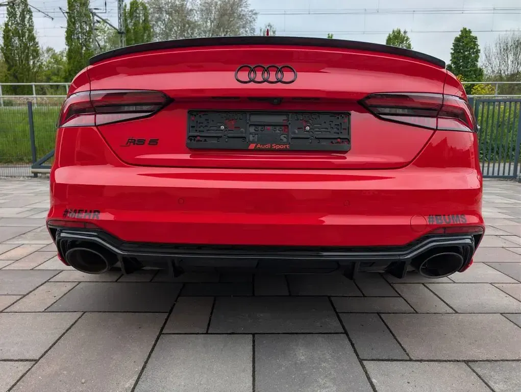 Gebraucht Audi RS5 Sportback Sport 450 PS (330 kW) 2019 Rot Limousine