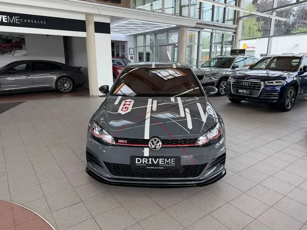 Gebraucht VW Golf VII GTI 290 PS (213 kW) 2020 Grau Limousine