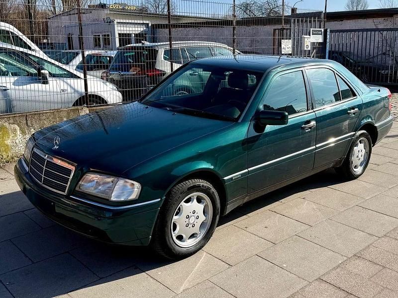 Gebraucht Mercedes C230 150 PS (110 kW) 1996 Grün Limousine