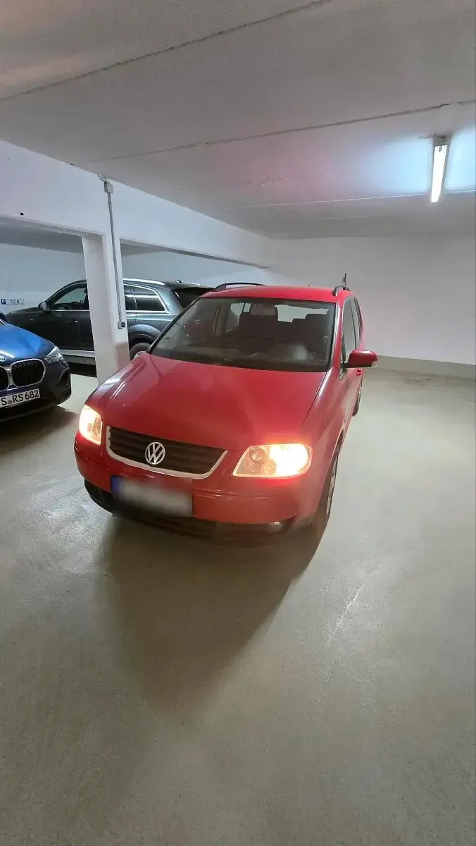 Gebraucht VW Touran 105 PS (77 kW) 2005 Rot Van / Kleinbus
