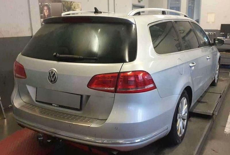 Gebraucht VW Passat 177 PS (130 kW) 2013 Reflexsilber Kombi