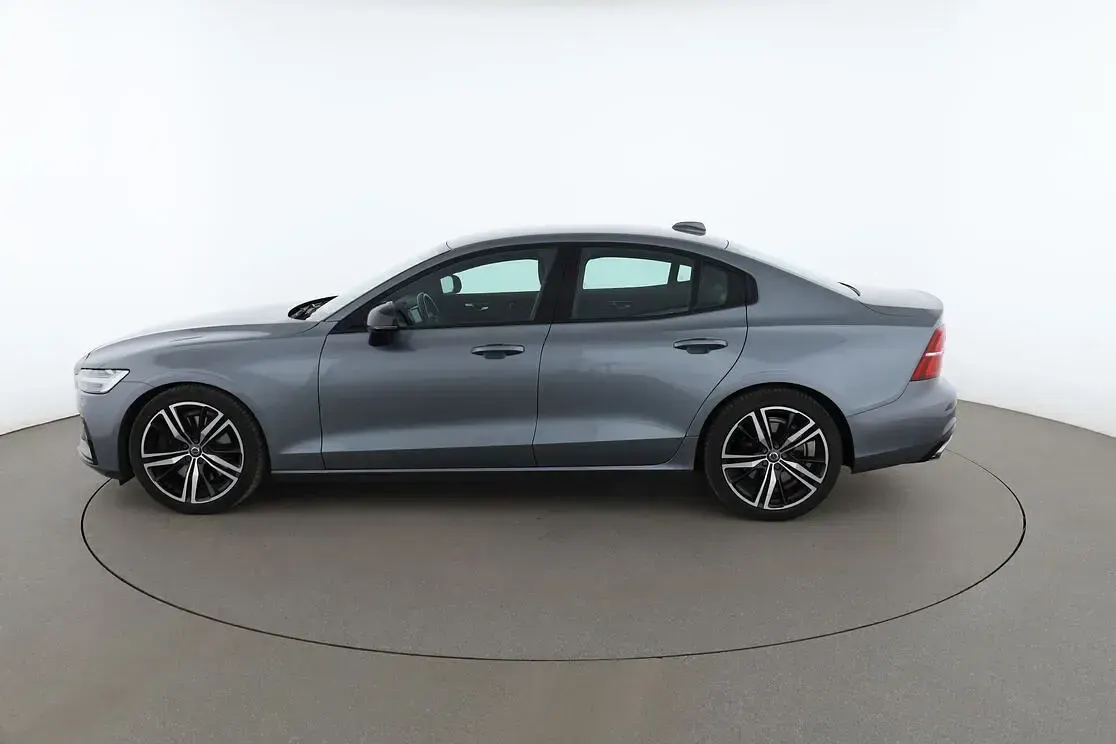 Gebraucht Volvo S60 R-Design 250 PS (183 kW) 2020 Grau Limousine