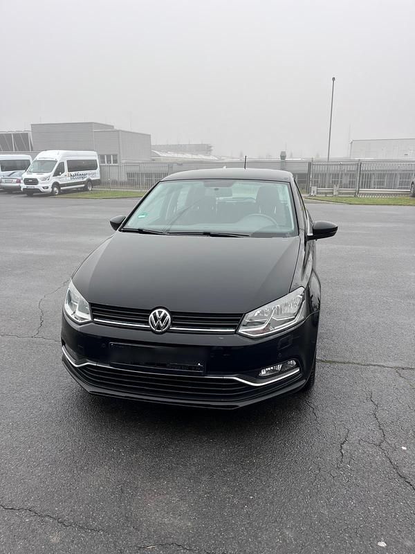 Schwarz Gebraucht 2015 VW Polo Kleinwagen | 4.300 € (Guter Preis) - Bild 1/4