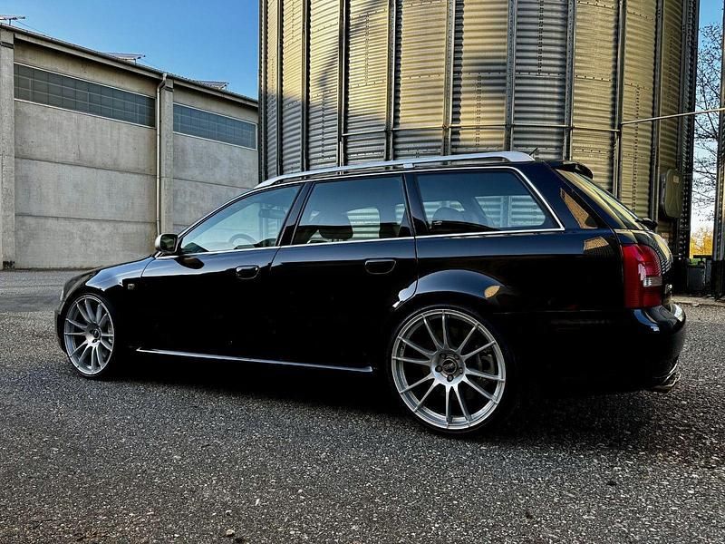 Usata Audi RS4 Sport 700 CV (514 kW) 2000 Nero Station wagon