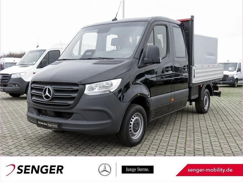 Gebraucht Mercedes Sprinter 150 PS (110 kW) 2024 Schwarz Van