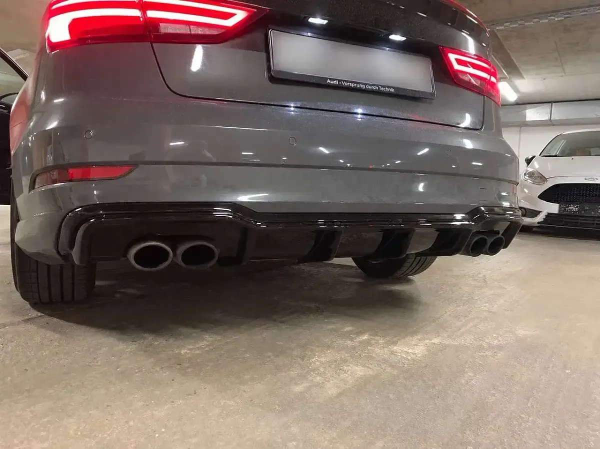 Gebraucht Audi S3 S-Line 310 PS (228 kW) 2018 Grau Limousine