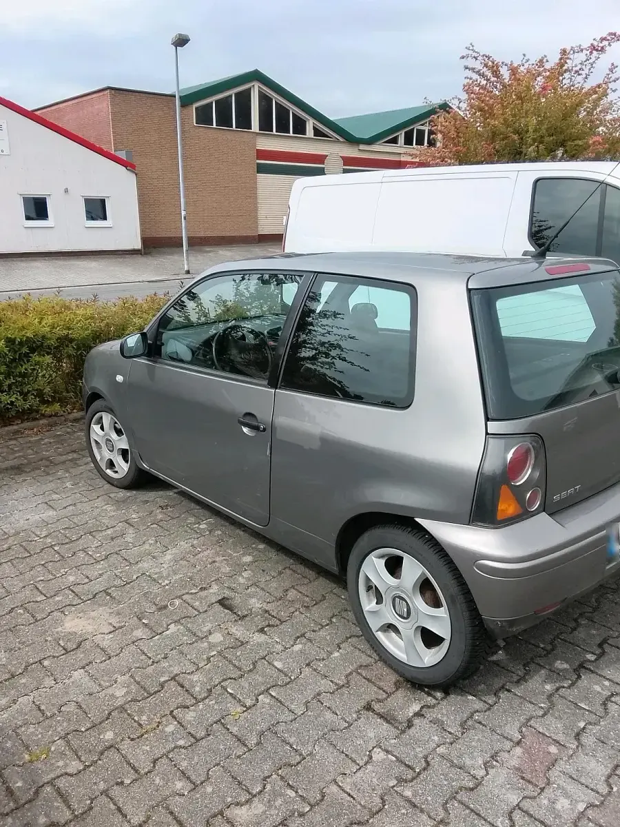 Occasion Seat Arosa 60 ch (44 kW) 2004 Gris Citadine