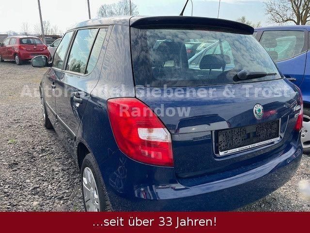 Gebraucht Skoda Fabia Cool Edition 60 PS (44 kW) 2013 Blau Kleinwagen