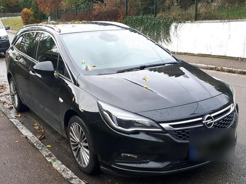 Schwarz Gebraucht 2017 Opel Astra Kombi | 9.000 € (Fairer Preis) - Bild 1/2
