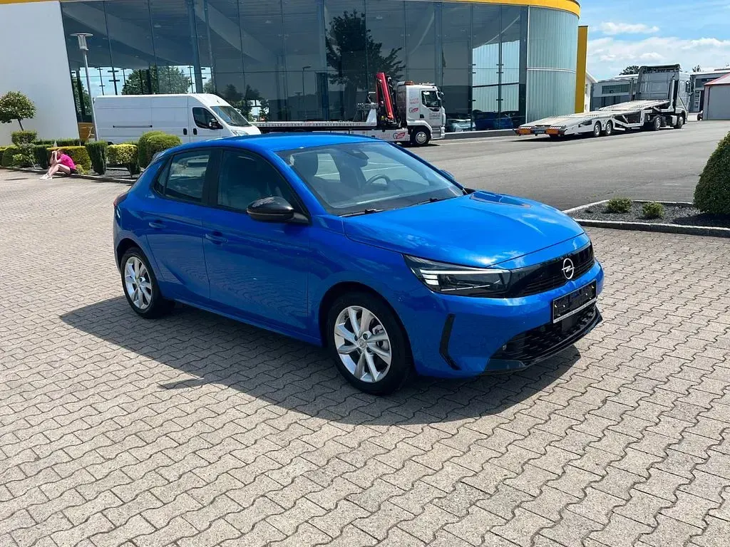 Gebraucht Opel Corsa Basis 101 PS (74 kW) 2024 Blau Kleinwagen
